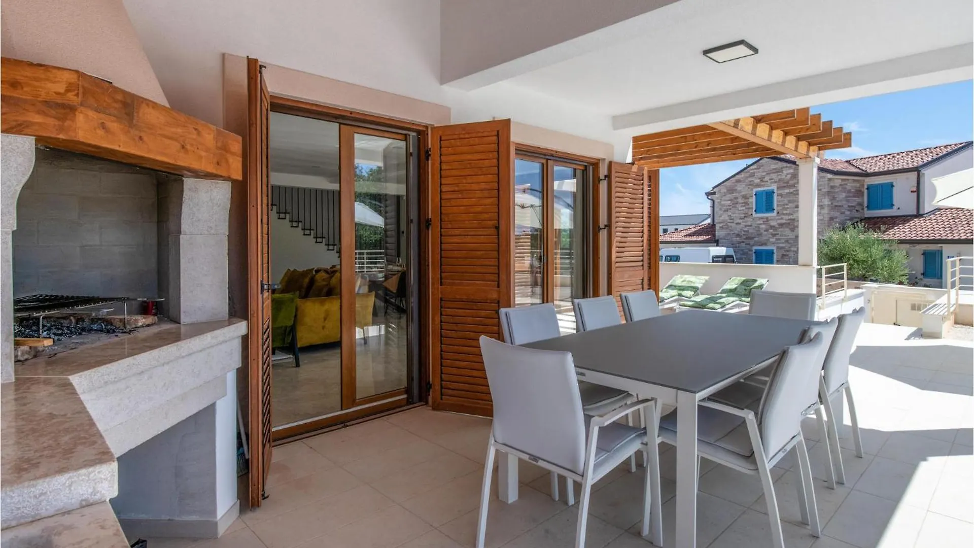 Lovely Home In Kavran With Outdoor Swimming Pool