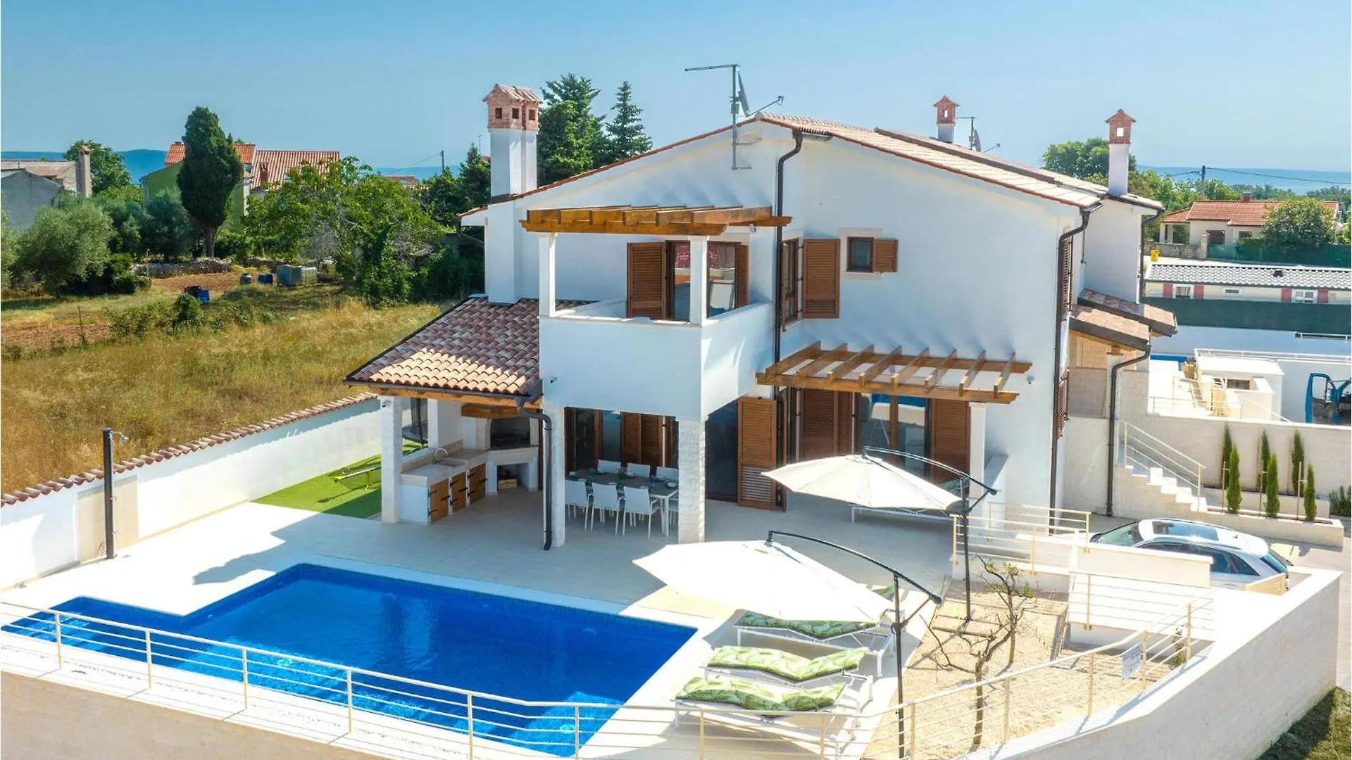 Lovely Home In Kavran With Outdoor Swimming Pool